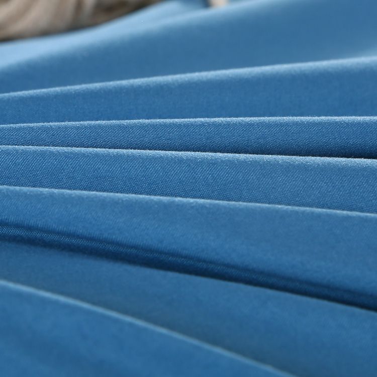 tissu de la parure de lit bleu unie