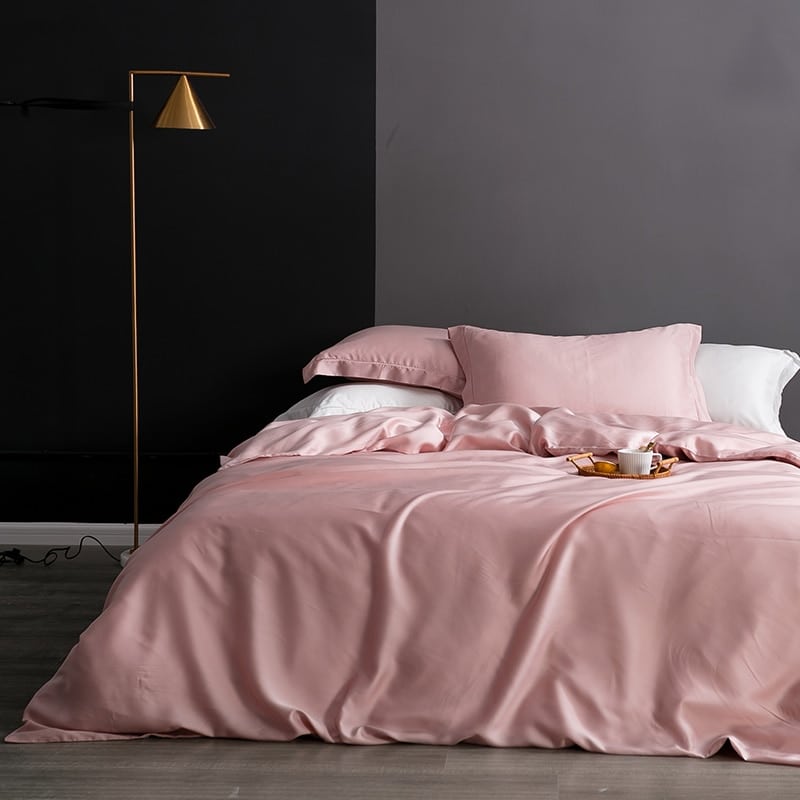 Parure de lit 100% soie rose poudré style chic moderne