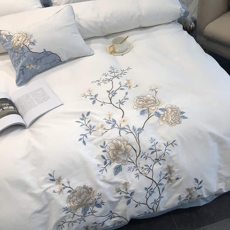 Parure de lit blanche à fleur brodée en pure coton Égyptien broderies