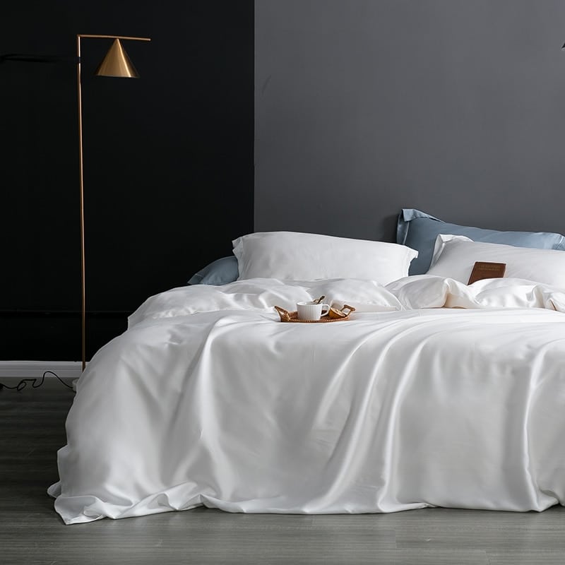 Parure de lit 100% soie blanc style chic moderne