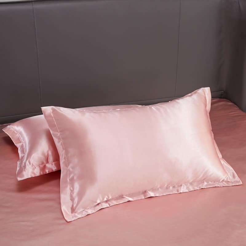 coussins de la Parure de lit chic rose poudré en satin