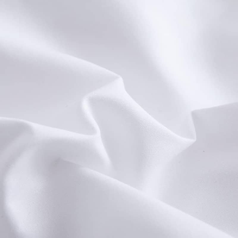 Parure de lit blanche 100% coton style moderne tissu