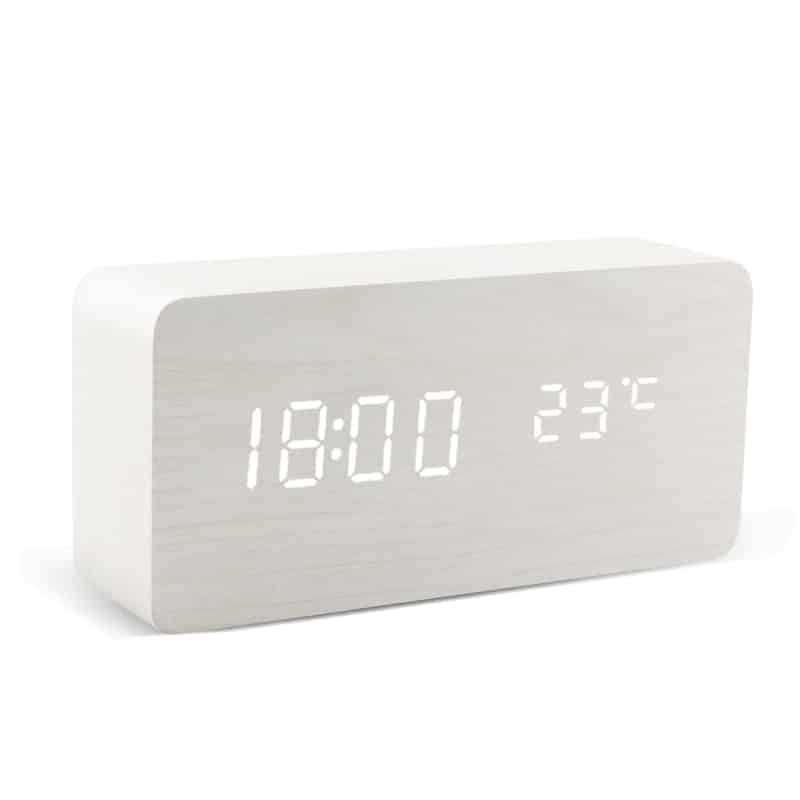 reveil design bois blanc