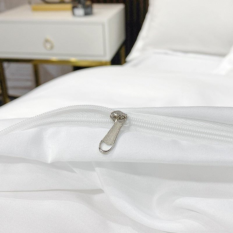 Housse de couette blanche de luxe